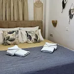 Stelios' Beachfront Retreat Páros