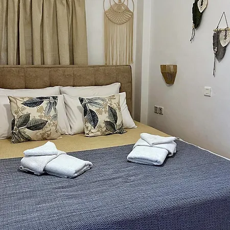 Stelios' Beachfront Retreat Páros