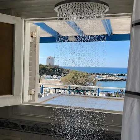 Ferienhaus Stelios' Beachfront Retreat