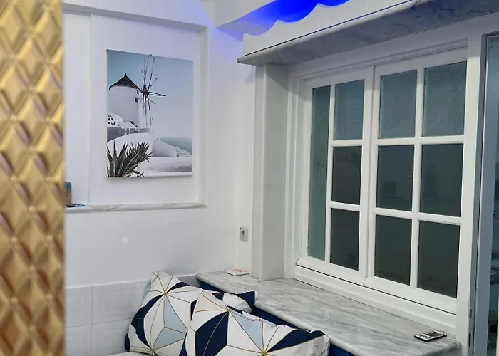 Stelios' Beachfront Retreat