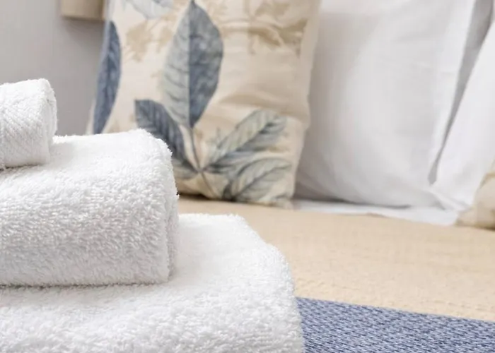 Stelios' Beachfront Retreat بيت للعطل *